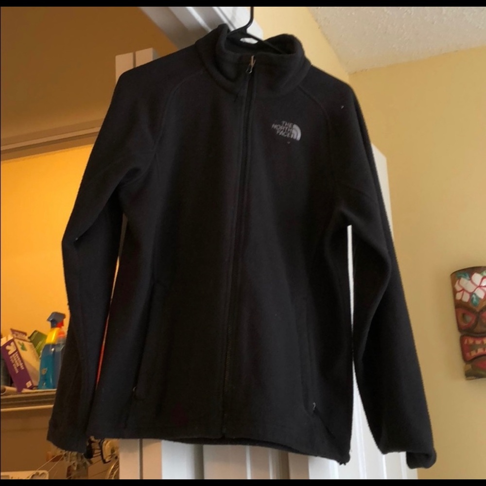 Barely worn NorthFace fleece!